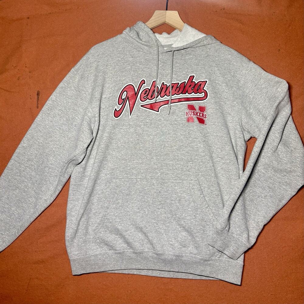 Nebraska Cornhuskers Men's Large Grey Hoodie